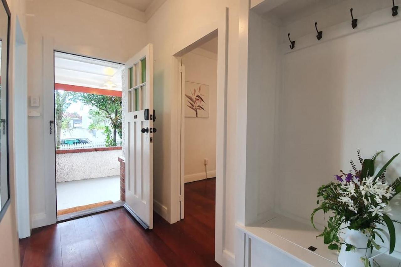 Villa Bright&Modern Oasis in Kingsland Auckland Exterior foto